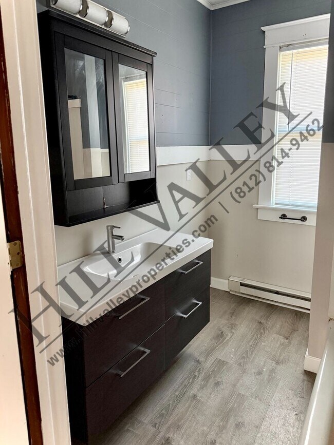 Building Photo - 1611 S 7th St