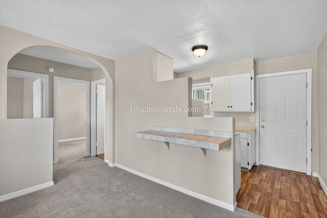Building Photo - Brentwood-Darlington 2BD|1BA Apartment