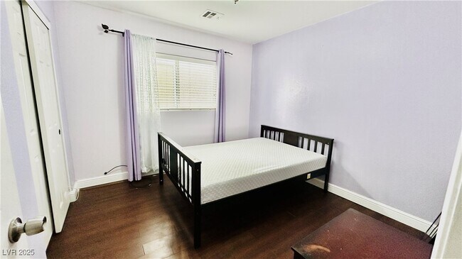 Building Photo - 11783 Fern Creek Ln