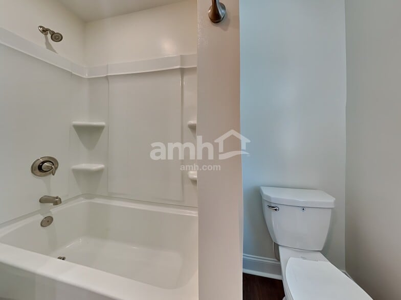 Building Photo - 1136 Alice Smalls Rd