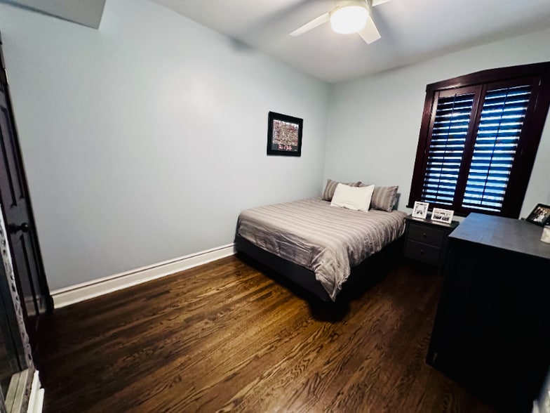 Building Photo - 3938 N Monticello Ave