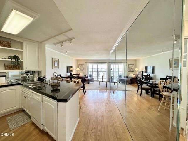 Building Photo - 2901 Peninsula Rd