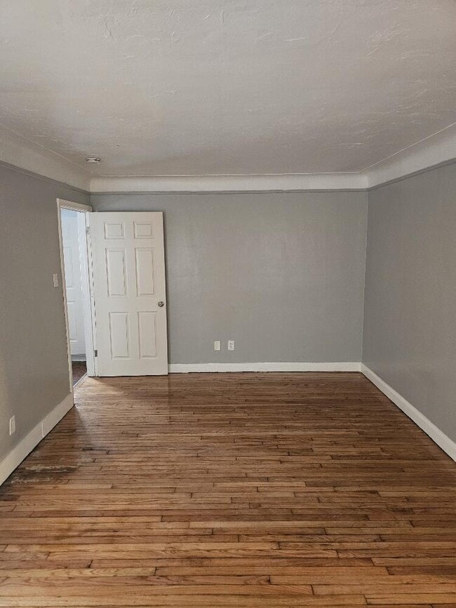 Building Photo - 9717 Balfour Rd