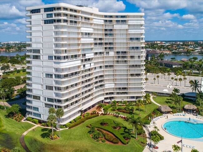 Building Photo - Beachfront South Seas Tower 2-608