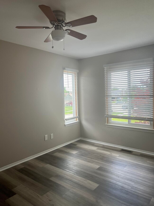 Building Photo - 1438 Rand Rd