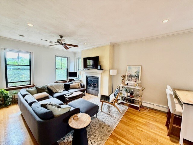 Building Photo - 13 Worcester St