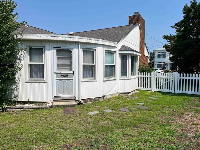 Building Photo - 516 E Atlantic Blvd