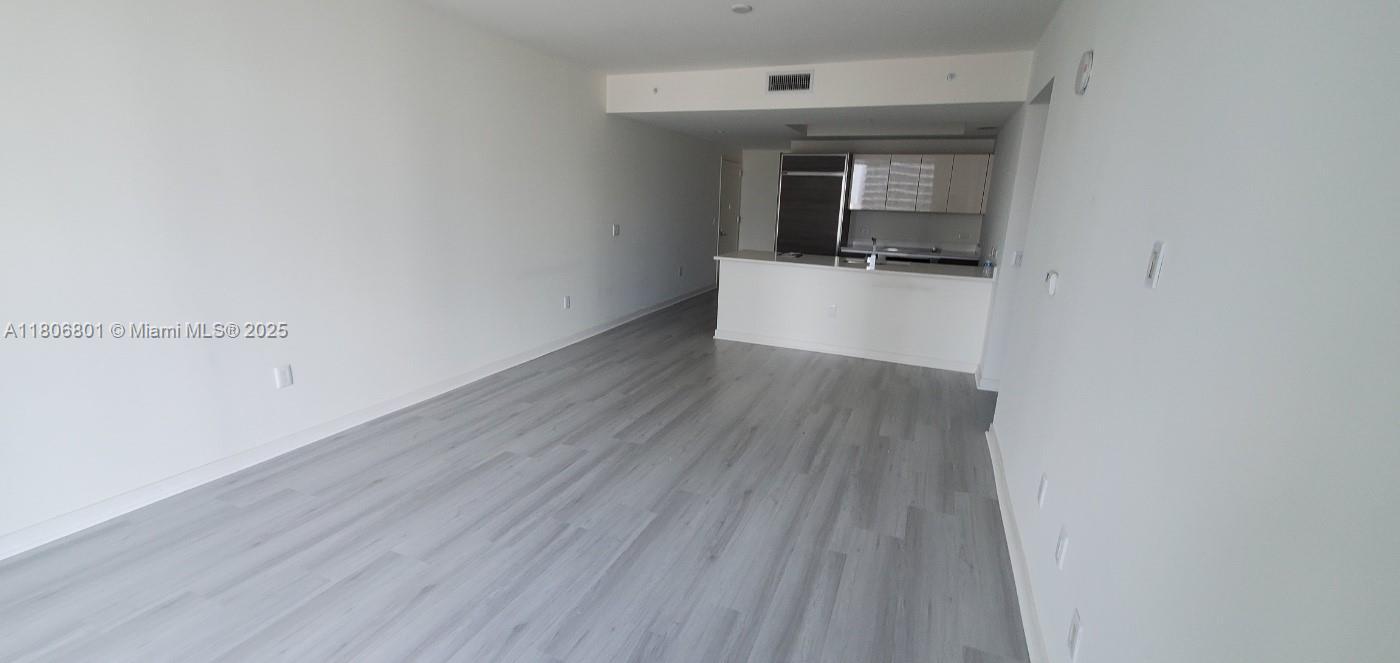 Building Photo - 1100 S Miami Ave