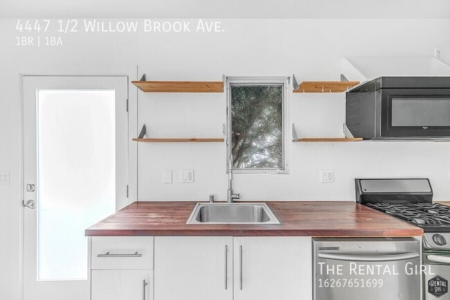 Building Photo - 4447 1/2 Willow Brook Ave.-