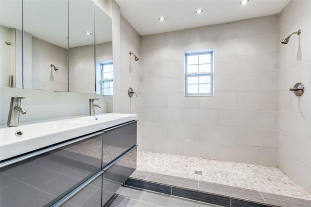 Building Photo - 4084 Purdue Ave