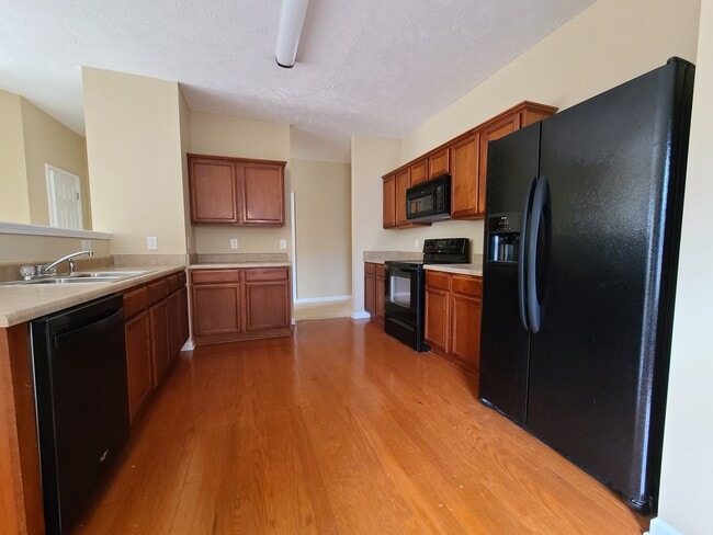 Building Photo - 7302 Autumn Crossing Way