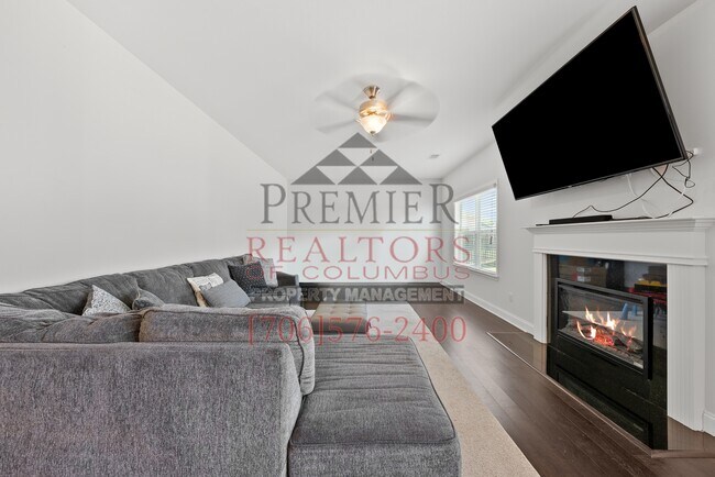 Building Photo - 7125 Double Pine Ct