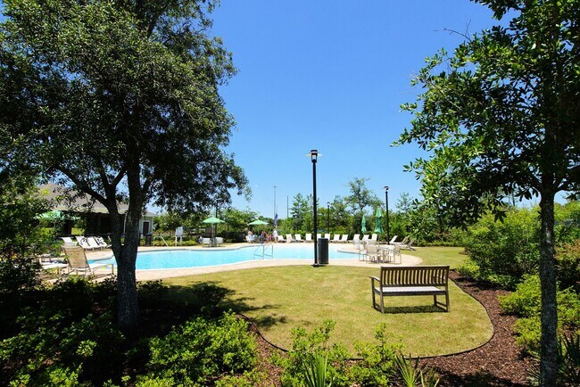 Building Photo - 904 Merganser Way
