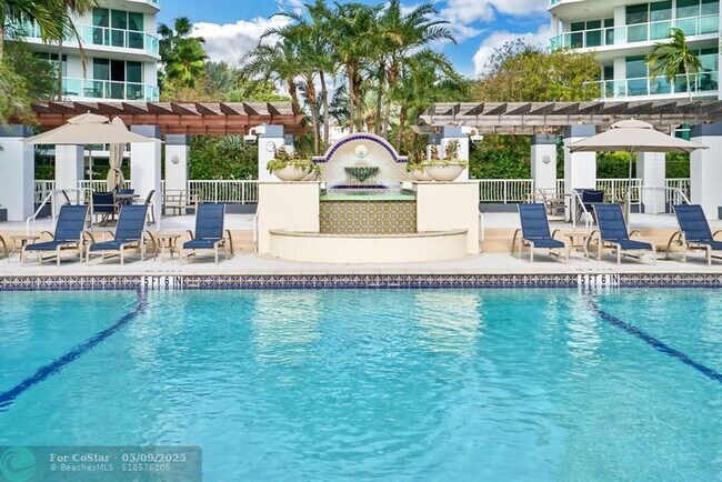 Building Photo - 500 SE Mizner Blvd