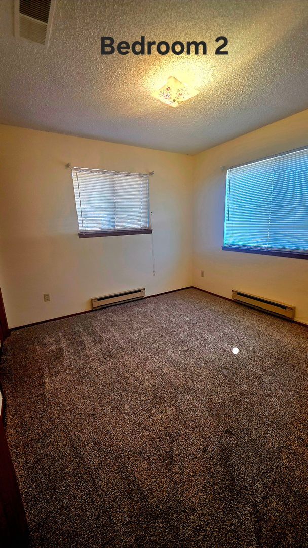 Building Photo - Corrales 4 Bedroom For Rent