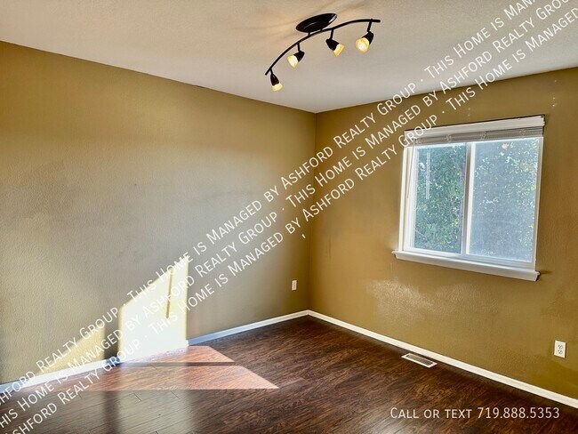 Building Photo - 5451 Stetson Meadows Dr