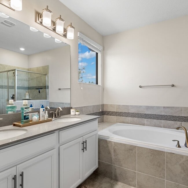 Building Photo - 11360 Whistling Pne Wy