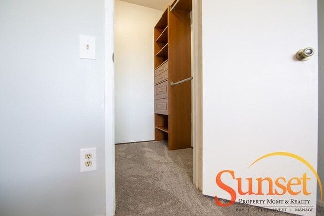 Building Photo - 3055 Cowley Way