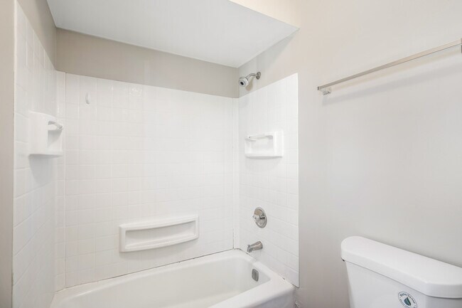 Building Photo - 1344 Camden Way