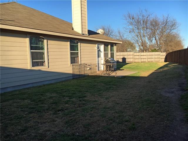 Building Photo - 584 Arthur Dr