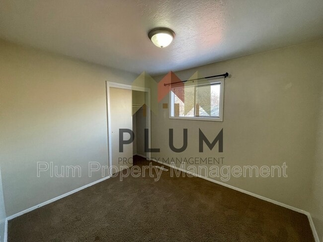 Building Photo - 200 Eddy Ave