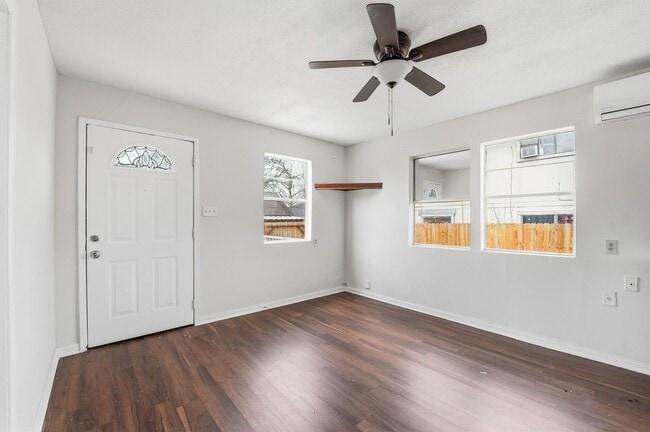 Building Photo - 3531 Cedar Hill Ln