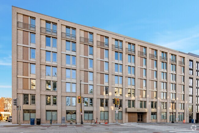 2641 14th St NW - The Faircliff