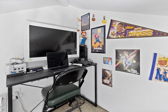 Building Photo - 208 Washington Ave