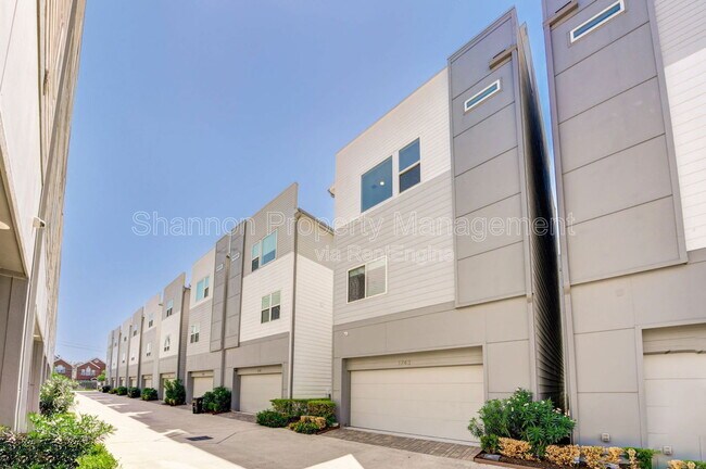 Building Photo - 1743 Eado Point Ln