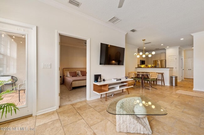 Building Photo - 12301 Kernan Forest Blvd