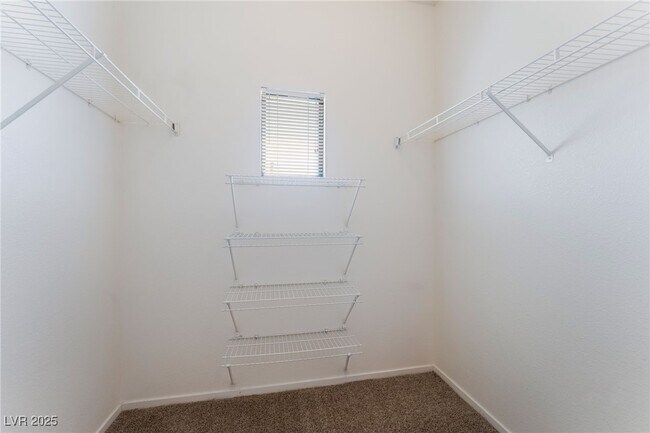 Building Photo - 8250 N Grand Canyon Dr