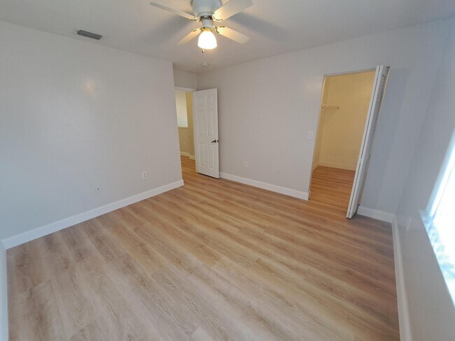 Building Photo - 12349 NW 53rd St