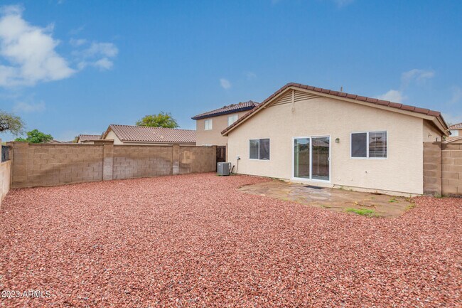Building Photo - 11211 W Heatherbrae Dr