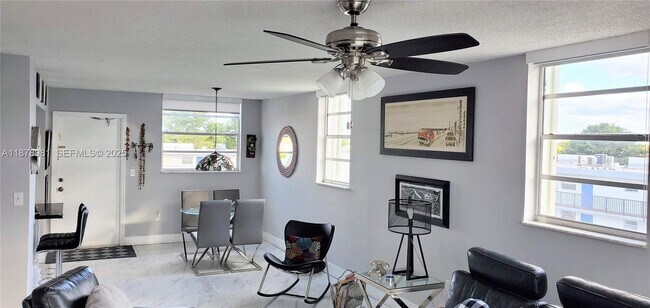 Building Photo - 14165 SW 87th St