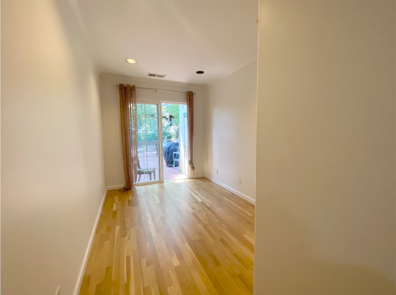 2nd bedroom or office space or nursery room - 9 Scenic Ave