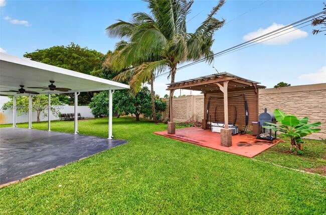 Building Photo - 1710 SW 83rd Terrace