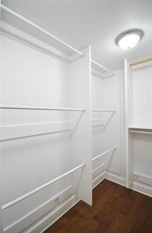 Building Photo - 806 Bryson St