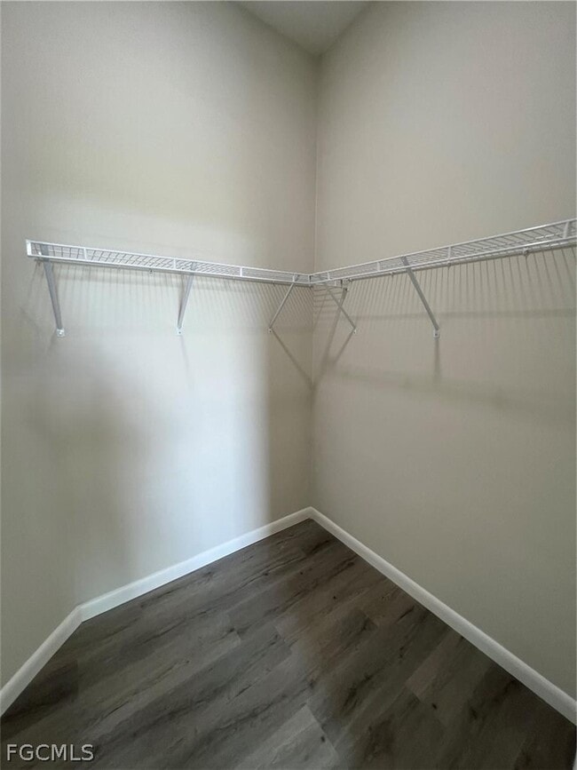 Building Photo - 1088 Saturn Ct