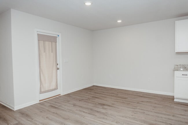 Building Photo - 2801 Patriot Ridge Dr