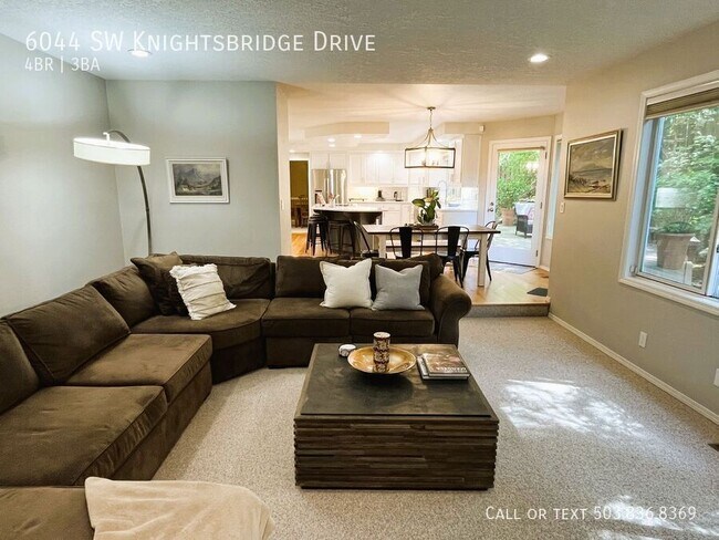Building Photo - 6044 SW Knightsbridge Dr