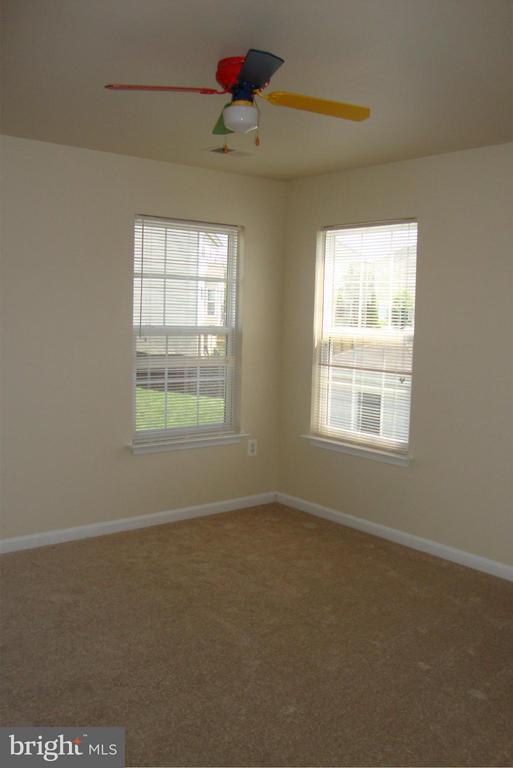 Building Photo - 8 Foggy Field Ln