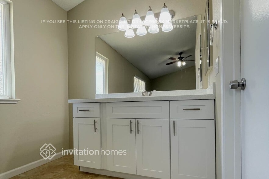 Building Photo - 4913 Adorn Ct