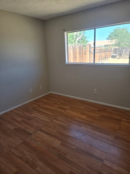 Building Photo - 37210 Sabal Ave