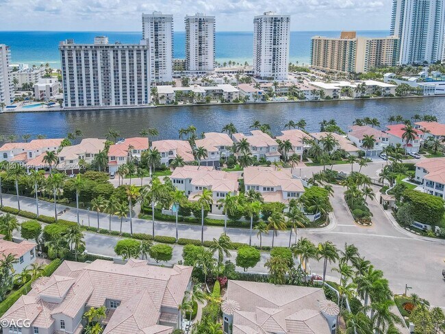 Building Photo - 1480 Windjammer Way