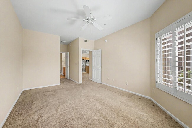 Building Photo - 14000 N 94th St