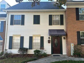 Building Photo - 212 Nack Ln
