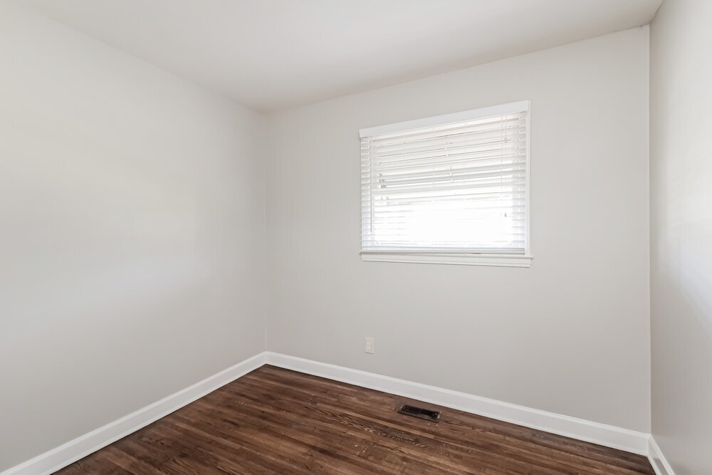 Building Photo - 3800 Seaman Dr