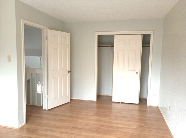 Building Photo - 16355 Flint Run Way