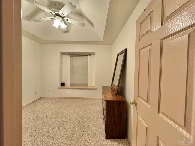 Building Photo - 28 S 32nd St