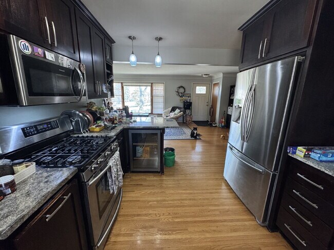 Building Photo - Charming 3-Bed Home with Finished Basement and huge backyard.